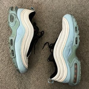 2018 Air Max / 97 “Layer Cake”